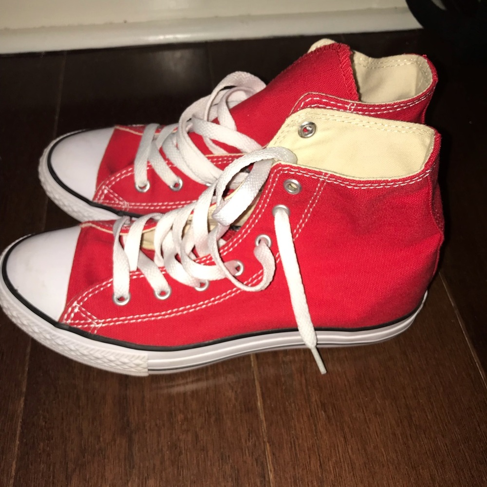 Red Converse